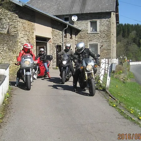 Bed & Breakfast Douanehof Eifelberg 3*