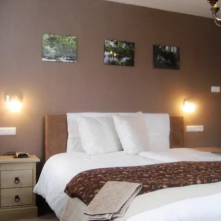 Bed & Breakfast Douanehof Eifelberg 3*